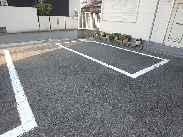 松浜ロッジの駐車場