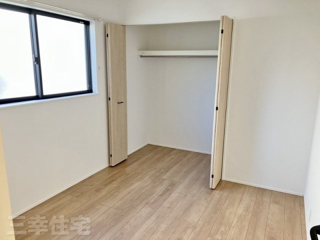 碧南市入船町の収納|洋室収納