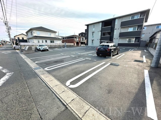 ヴェルドミール・ドゥエの駐車場