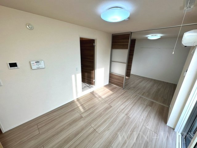 ヴェルドミール・ドゥエの居間・リビング