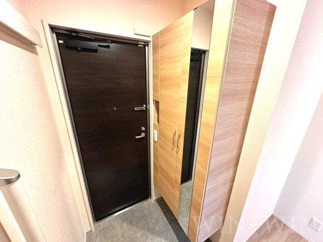 ヴェルドミール・ドゥエの玄関