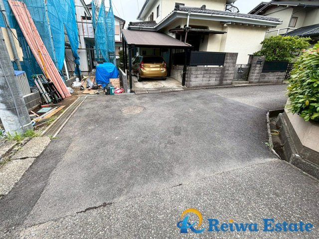 新築戸建　茅ヶ崎市室田3丁目の前面道路含む現地写真