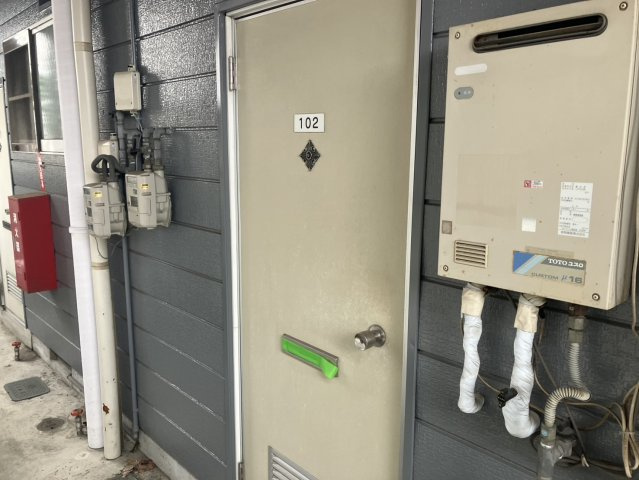 パープル2の玄関