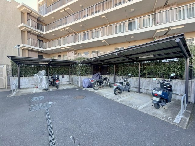 アドグランデ朝霞台ブライトステージのその他共用部分|共用部・バイク置き場