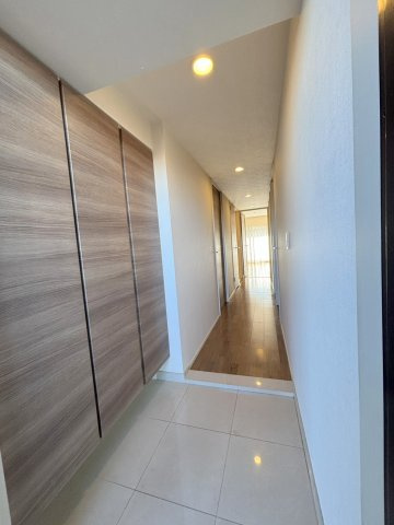 アドグランデ朝霞台ブライトステージの内装|廊下