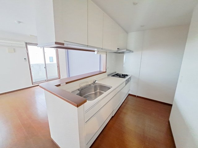 YUSEI RESIDENCE 甲子園のキッチン