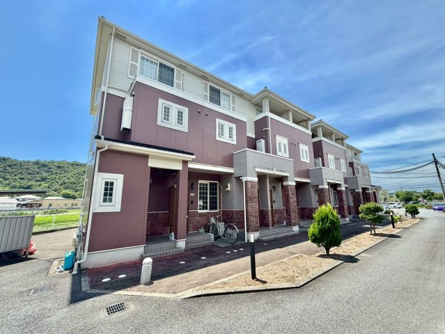 エテルナの外観