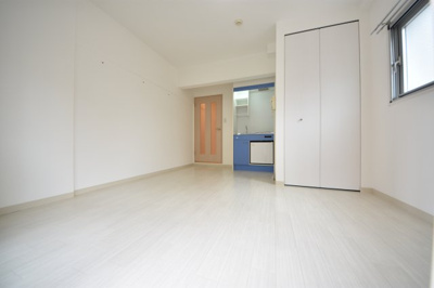 【洋室】 | グランシャリオ山本通