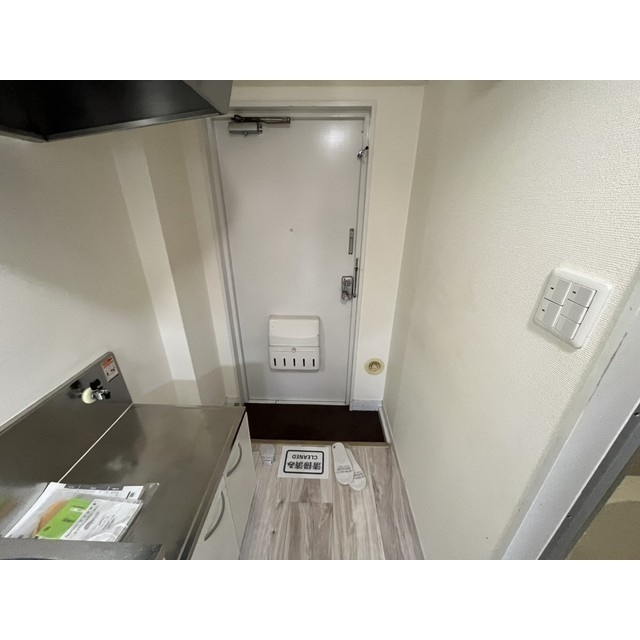 リエス厚木金田の玄関