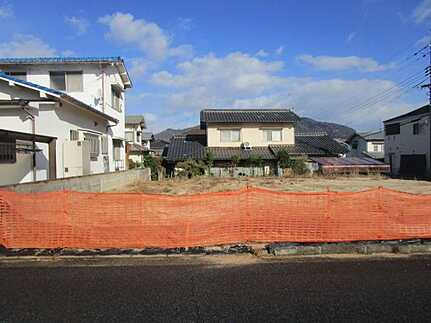 広島市安佐南区伴東８丁目　新築一戸建て(全2棟)