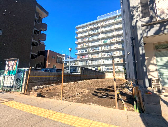 墨田区亀沢２丁目の売地の外観|【現地写真】正午撮影