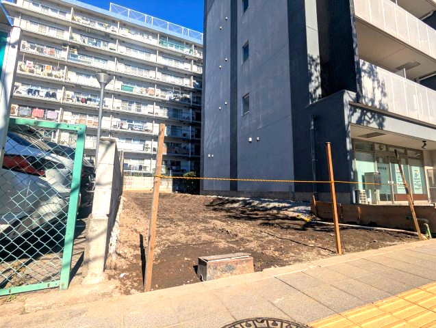 墨田区亀沢２丁目の売地の外観|【現地写真】正午撮影