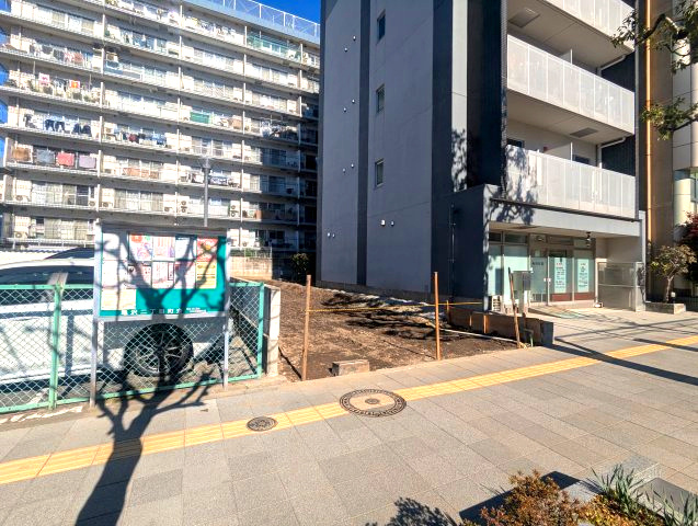 墨田区亀沢２丁目の売地の外観|解体完了しました。北斎通りに面した南道路につき陽当たり良好です。