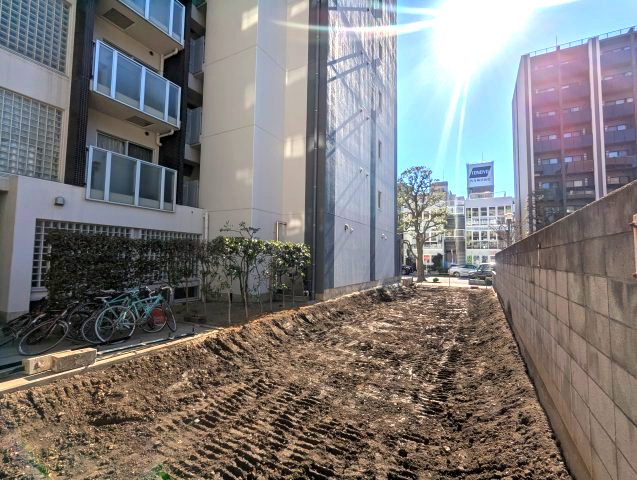 墨田区亀沢２丁目の売地の外観|【現地写真】正午撮影