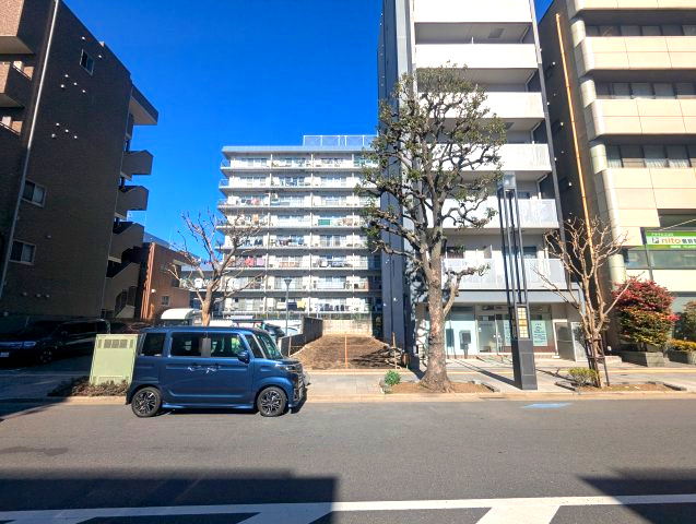 墨田区亀沢２丁目の売地の外観|【現地写真】正午撮影