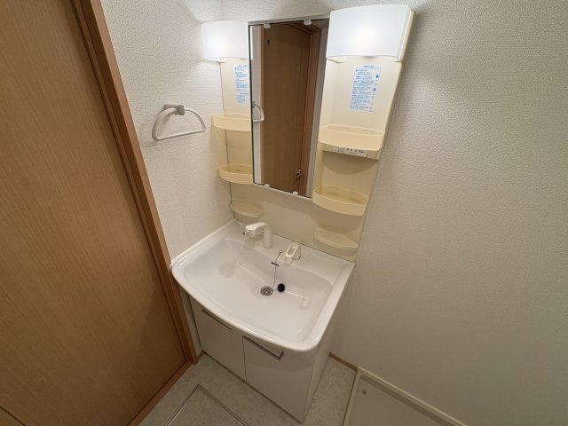 グランシャリオの洗面所
