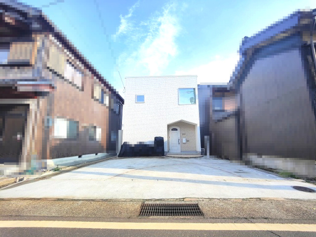 高島市勝野中古戸建の外観