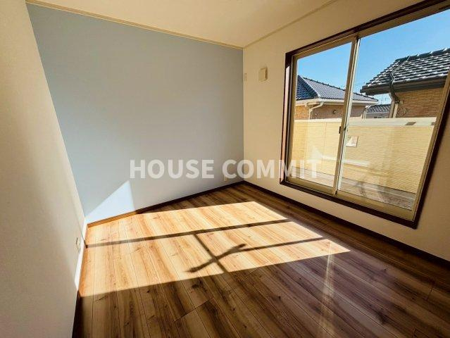 並木町　中古戸建の洋室