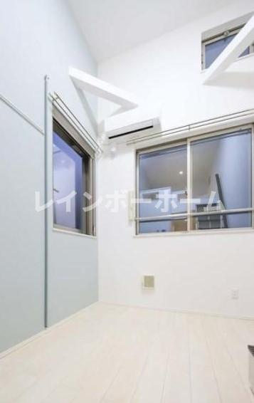 足立区日ノ出町のアパート