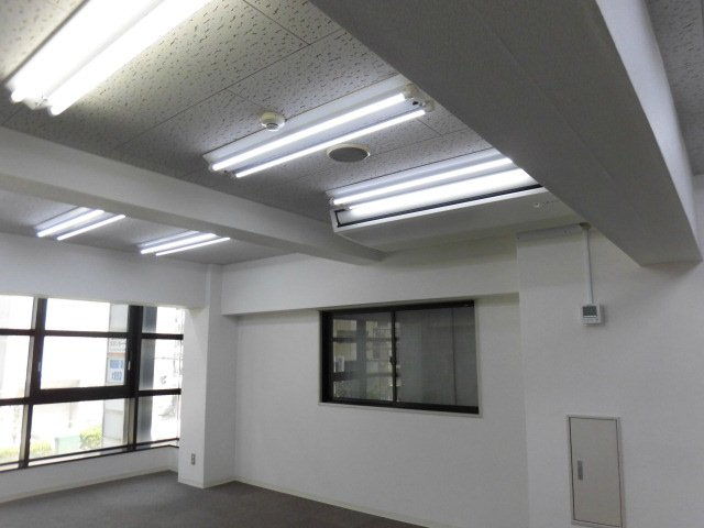 大阪市中央区谷町６丁目の事務所の内装