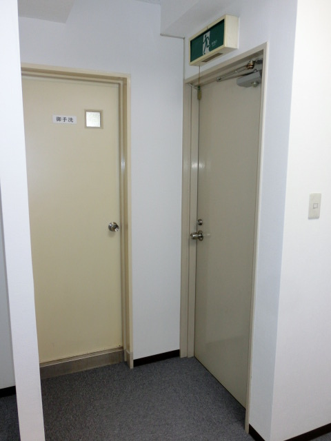 大阪市中央区谷町６丁目の事務所の内装