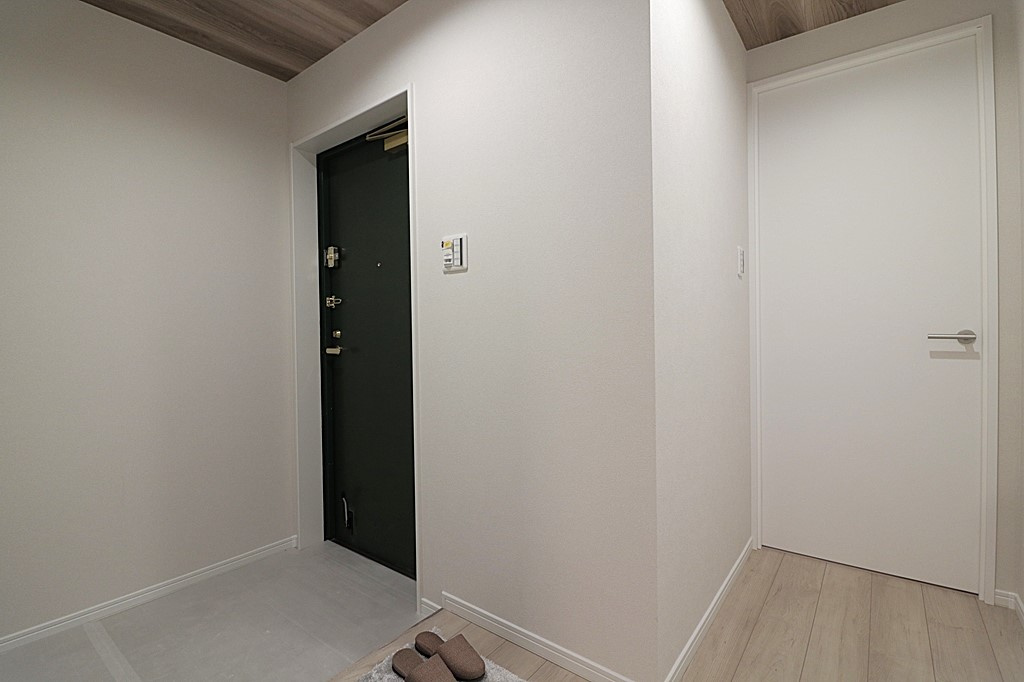 ユニ・アルス真田山南の玄関