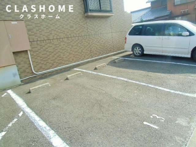サンライズ２０α　　　刈谷市の賃貸ならクラスホーム刈谷店の駐車場