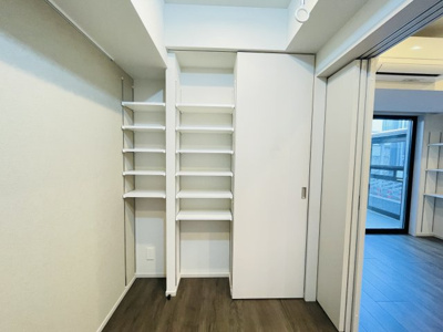 【収納】 | SYFORME OMIYA | 101号室（A´type）のお写真です（カラータイプが異なる場合がございます）