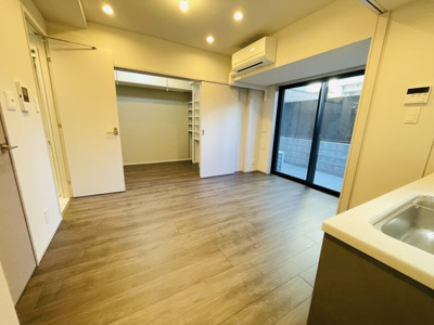 【居間・リビング】 | SYFORME OMIYA | 101号室（A´type）のお写真です（カラータイプが異なる場合がございます）