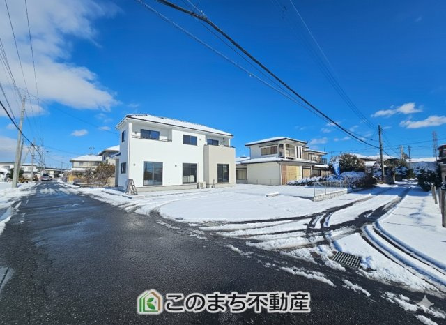 いろどりアイタウン那須塩原市西幸町の前面道路含む現地写真|前面道路含む現地写真