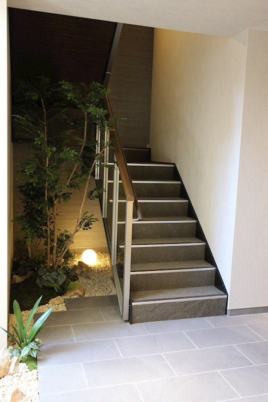 ナンバーアンフィニのロビー