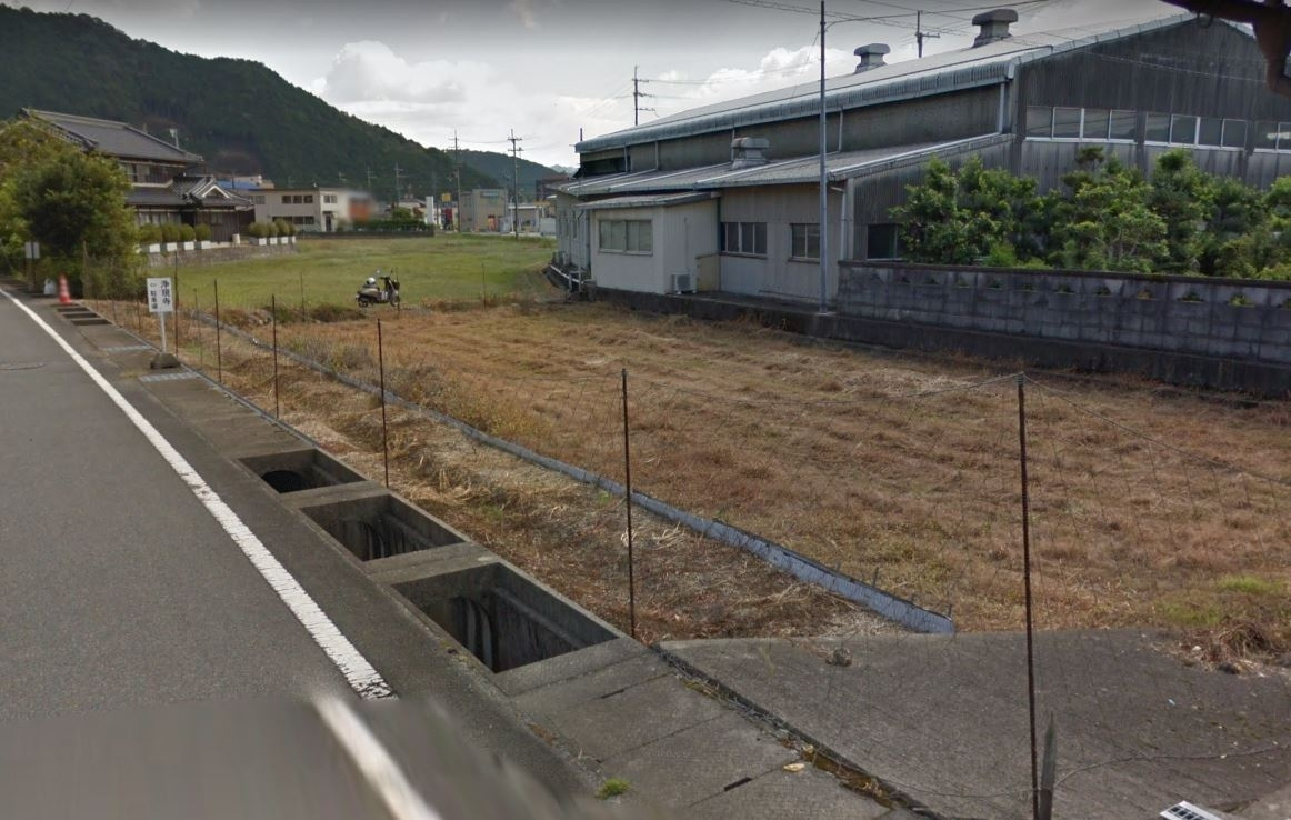 丹波市氷上町市辺の売地の外観
