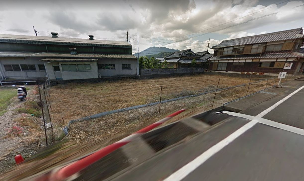 丹波市氷上町市辺の売地の外観