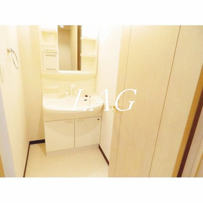 【洗面所】 | サンクレイドルレヴィール池袋 | 独立洗面台です。