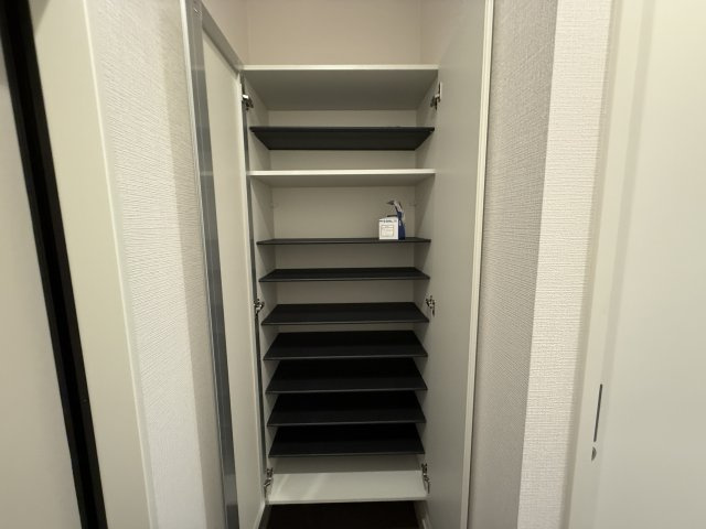 La vie belle 宝山町Ⅱの収納