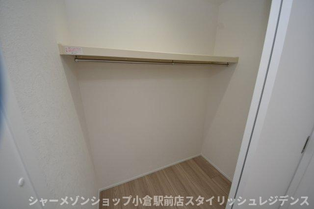 グランソレイユ篠崎の収納