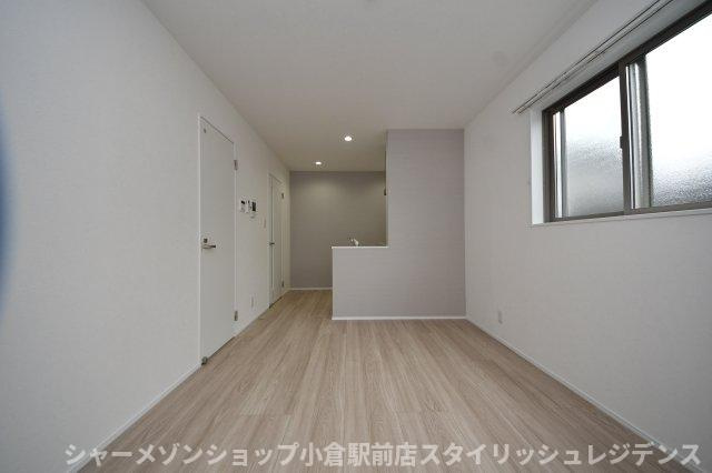グランソレイユ篠崎の居間・リビング
