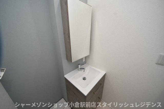 グランソレイユ篠崎の洗面所