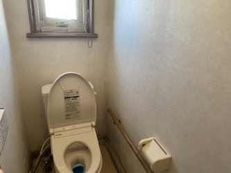【値下げ】網走市駒場南２丁目４５番２０中古住宅のトイレ