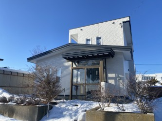 網走市駒場南２丁目４５番２０中古住宅