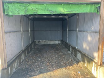 【値下げ】網走市駒場南２丁目４５番２０中古住宅の駐車場