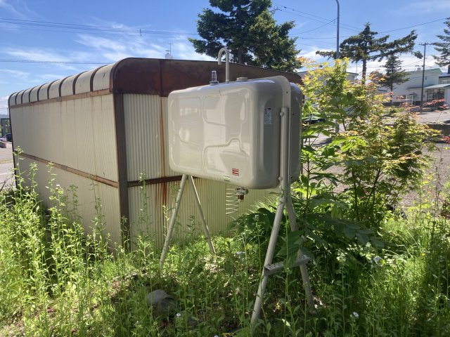【値下げ】網走市駒場南２丁目４５番２０中古住宅の庭