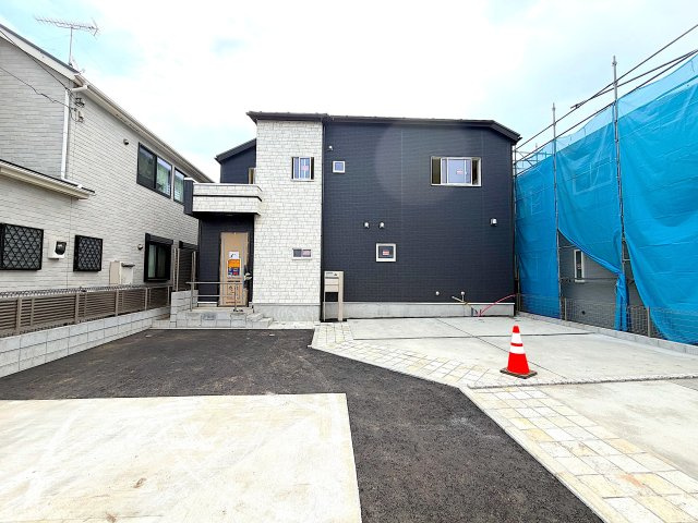 ＜全８棟＞開発分譲地／全棟長期優良住宅／瀬谷区北新の外観|6号棟 外観写真。一部を協定地としてアスファルト、土間コンクリートにて仕上げます、詳細はお問い合わせください。