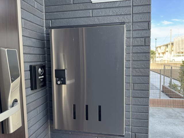 ユウカ フローラのその他共用部分|宅配ボックス（各部屋専用）