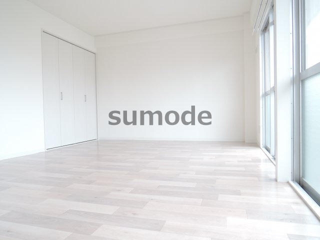 川上サニーハイツの洋室