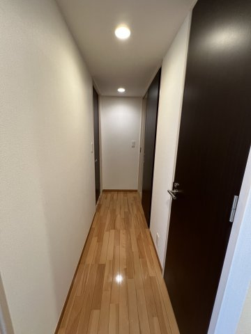 廊下も落ち着きがあって綺麗です。