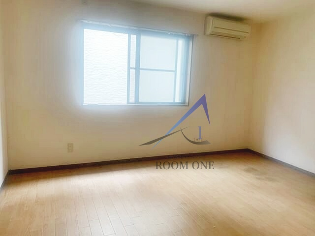 ドエル西の居間・リビング|洋室のお部屋です。