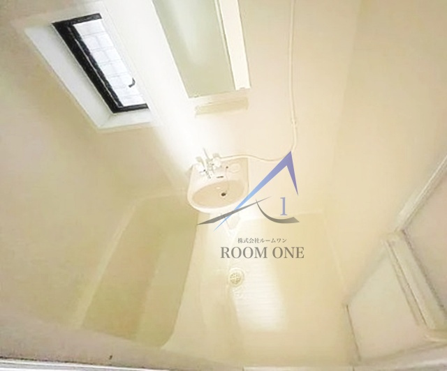 ドエル西の浴室|お風呂です。