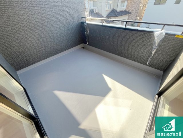 加古川市尾上町長田　新築一戸建てのバルコニー|ワイドバルコニーは洗濯物を干すスペースが広いのでご家族が多くても安心！