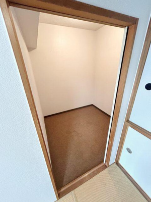  | 広々納戸スペース！お荷物多く… 